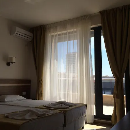 Boulevard Luxury Aparthotel Sunny Beach