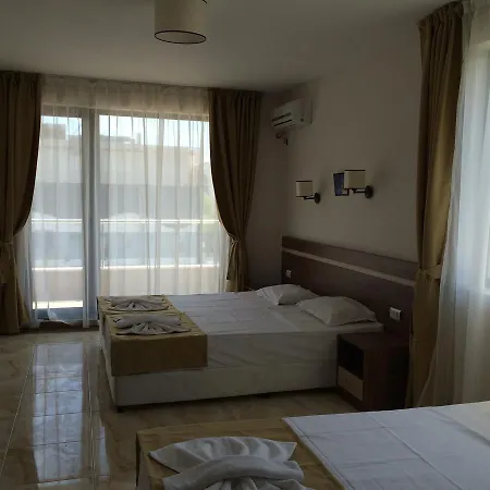 Boulevard Luxury Sunny Beach